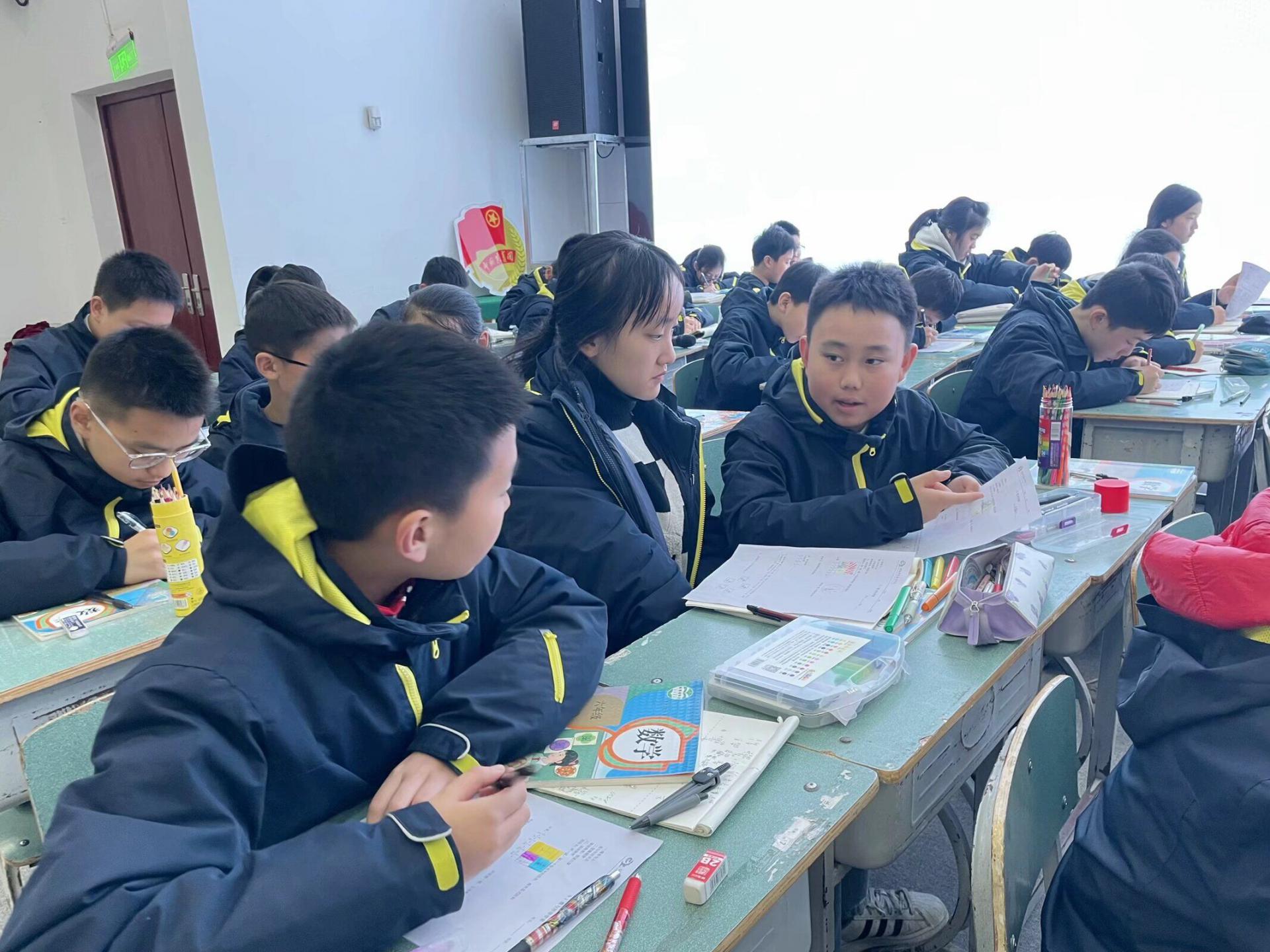 1704642050107286.jpg 李琼2.jpg