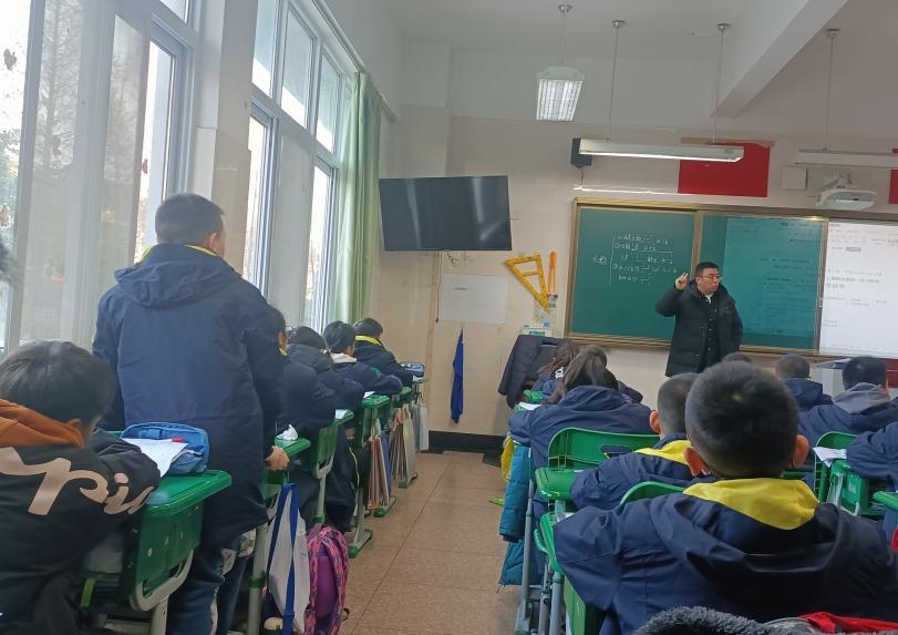 1704643198752281.png 张彦强.png